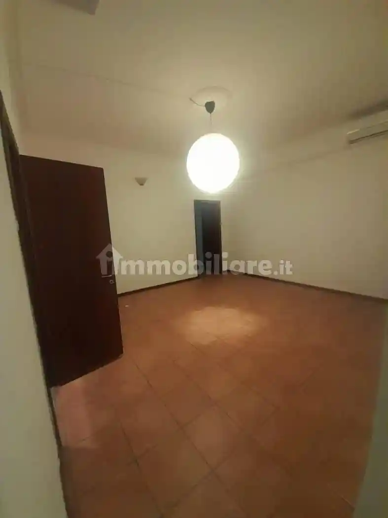 Quadrilocale buono stato, piano terra, Pontino - Bastia, Livorno - foto 5