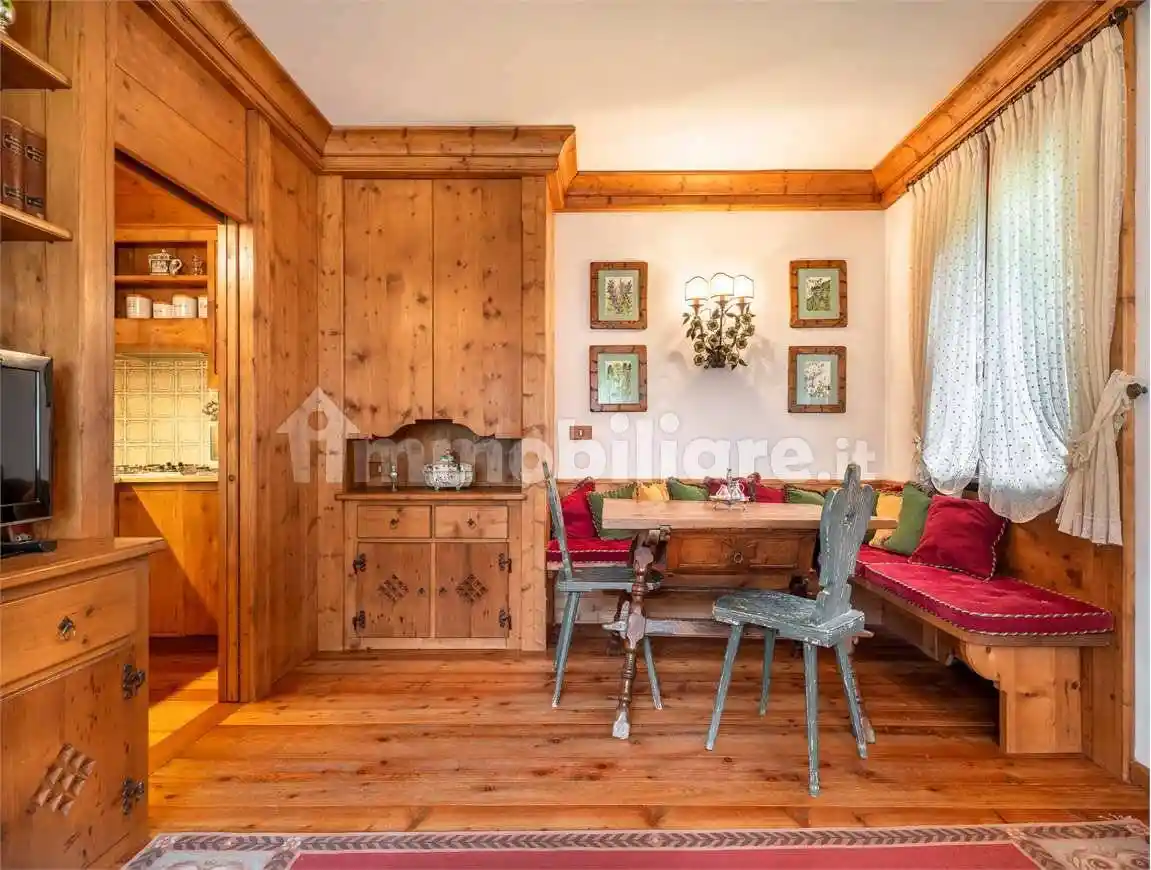 Trilocale buono stato, Centro, Cortina d'Ampezzo - foto 3