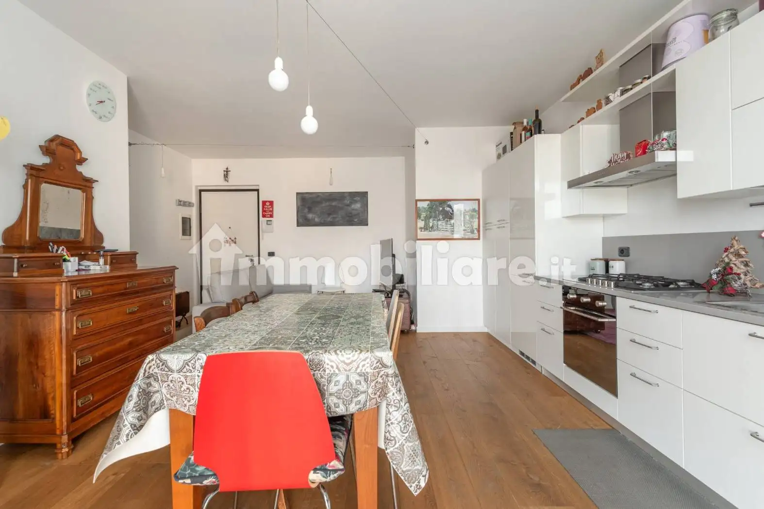 Trilocale piazza San Salvatore 15, Centro, Almenno San Salvatore - foto 4