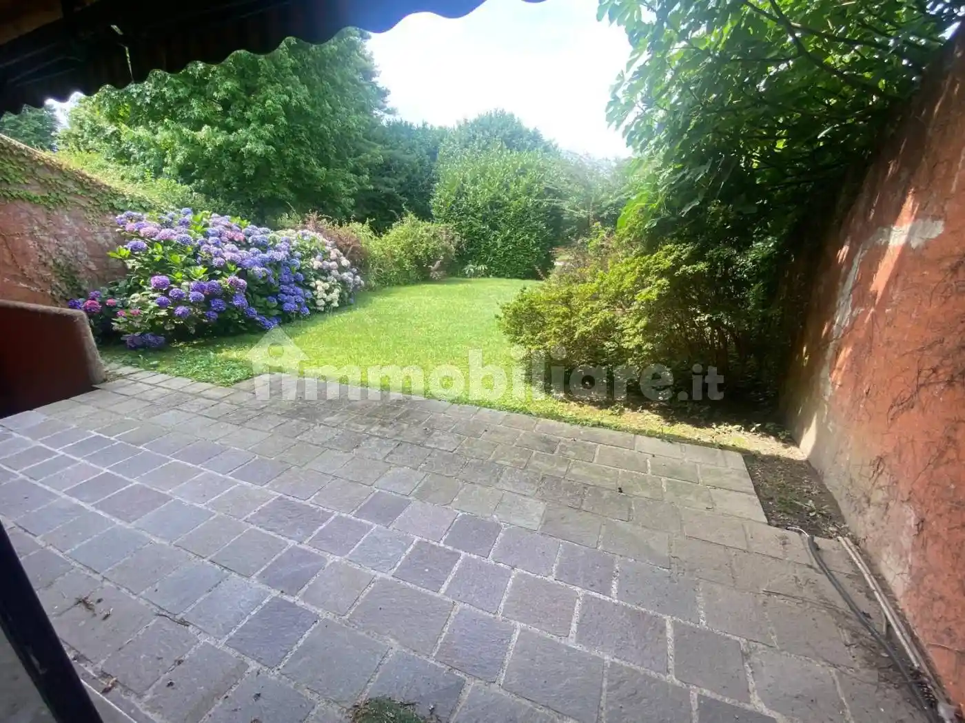 Villetta a schiera in vendita a Como