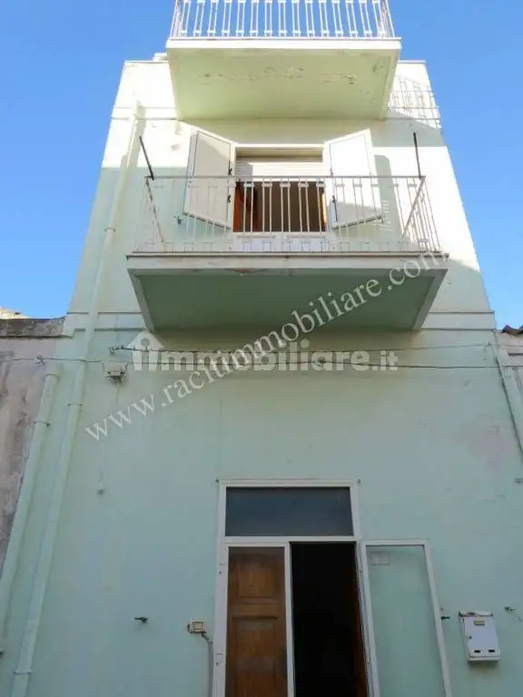 Casa indipendente in vendita a Pozzallo