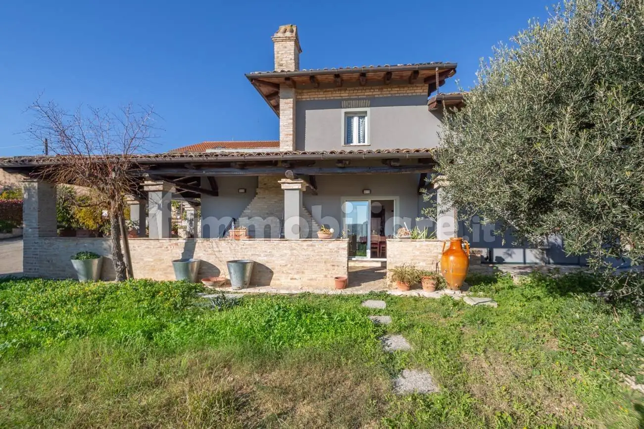 Villa in vendita a Francavilla al Mare