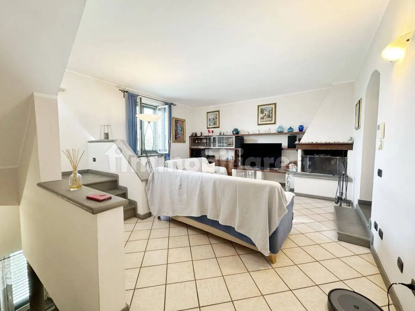 Casa indipendente in vendita a Campi Bisenzio