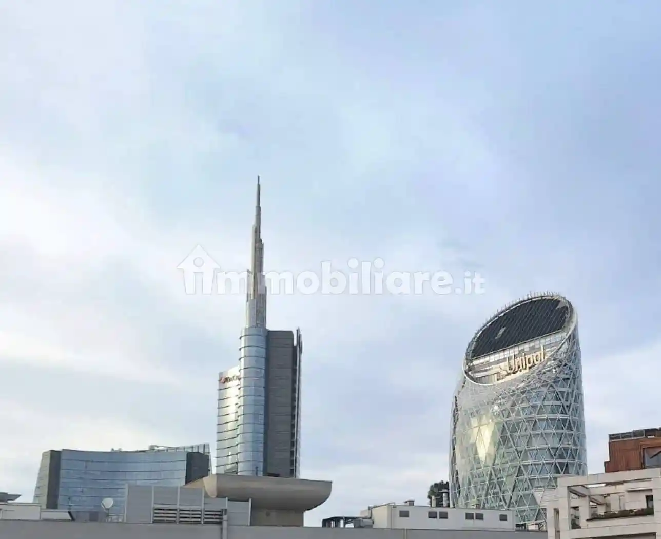 Trilocale ottimo stato, terzo piano, Porta Nuova, Milano - foto 4