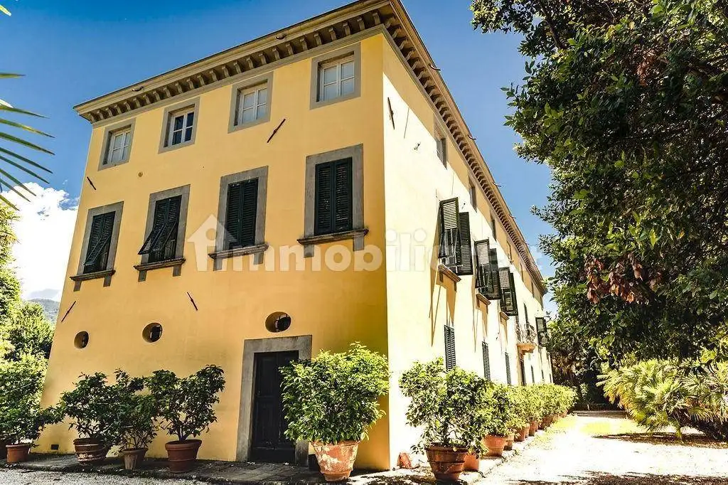 Villa in vendita a Capannori