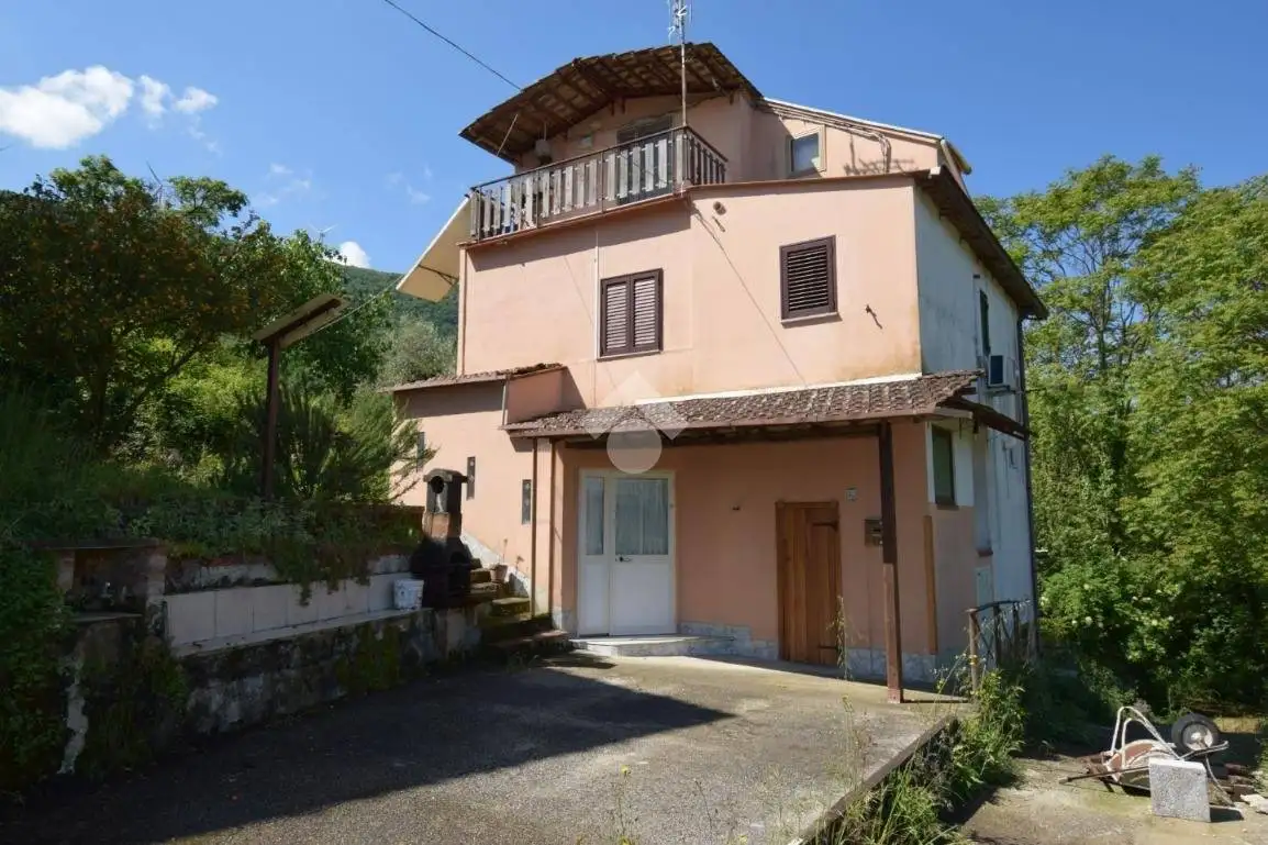 Casa indipendente in vendita a Sant'Agata de' Goti