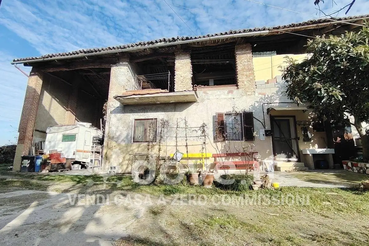 Rustico - Casale in vendita a Brusasco