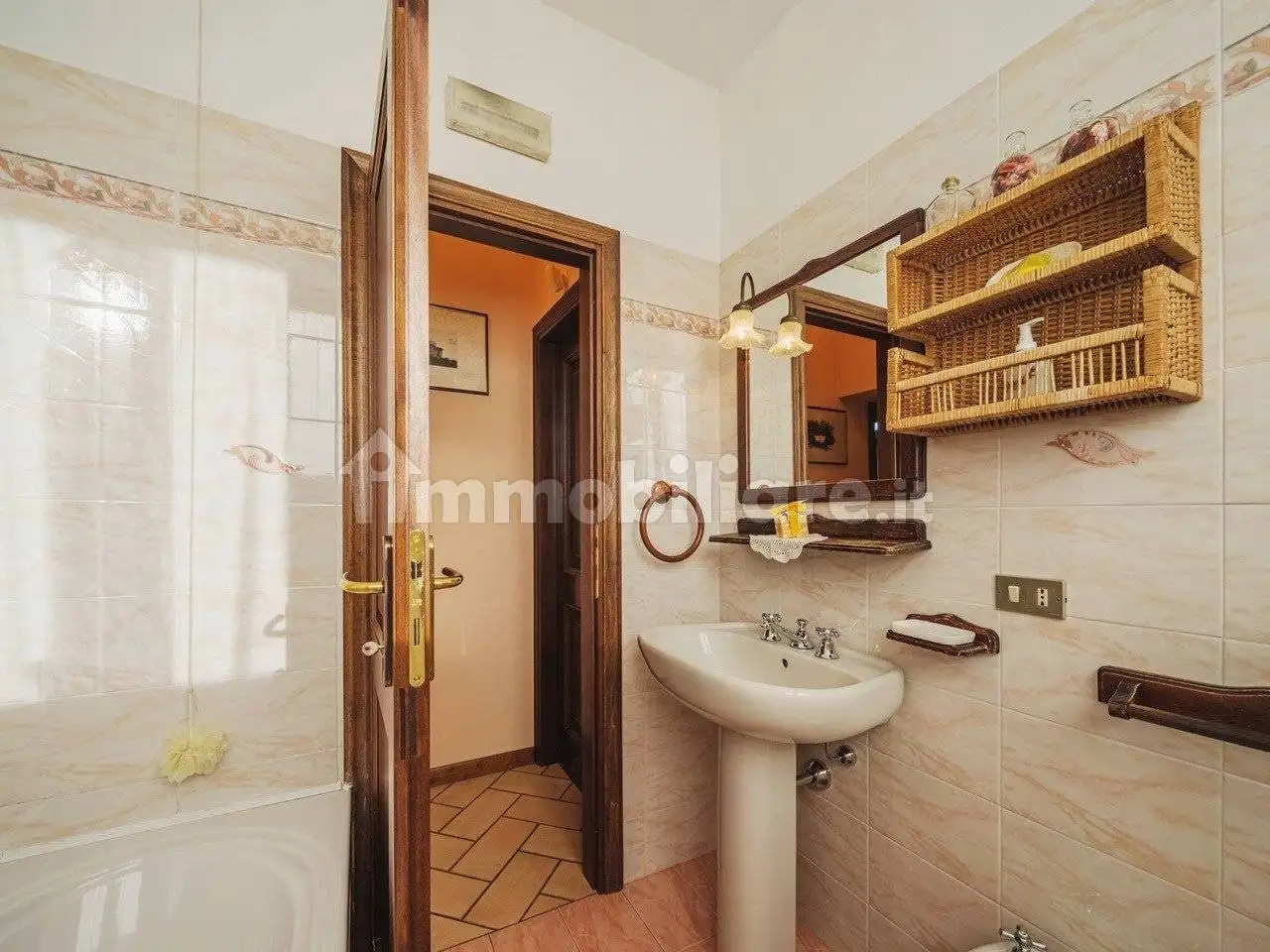 Villa bifamiliare via Scassi Carli 99, Centro, Forte dei Marmi - foto 2