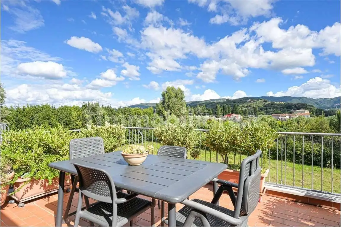 Appartamento ottimo stato, secondo piano, Olmo, Santa Caterina, Falcinello, Sarzana - foto 4