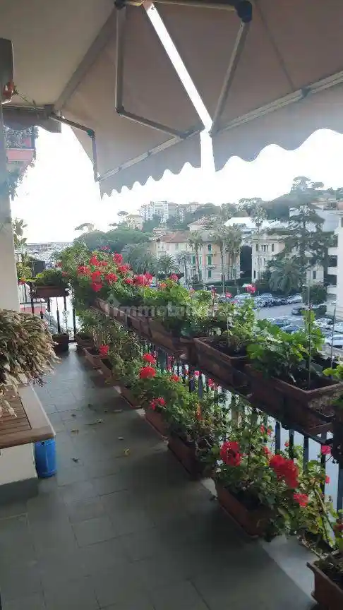 Quadrilocale via Armando Diaz 8, Centro Storico, Rapallo - foto 4