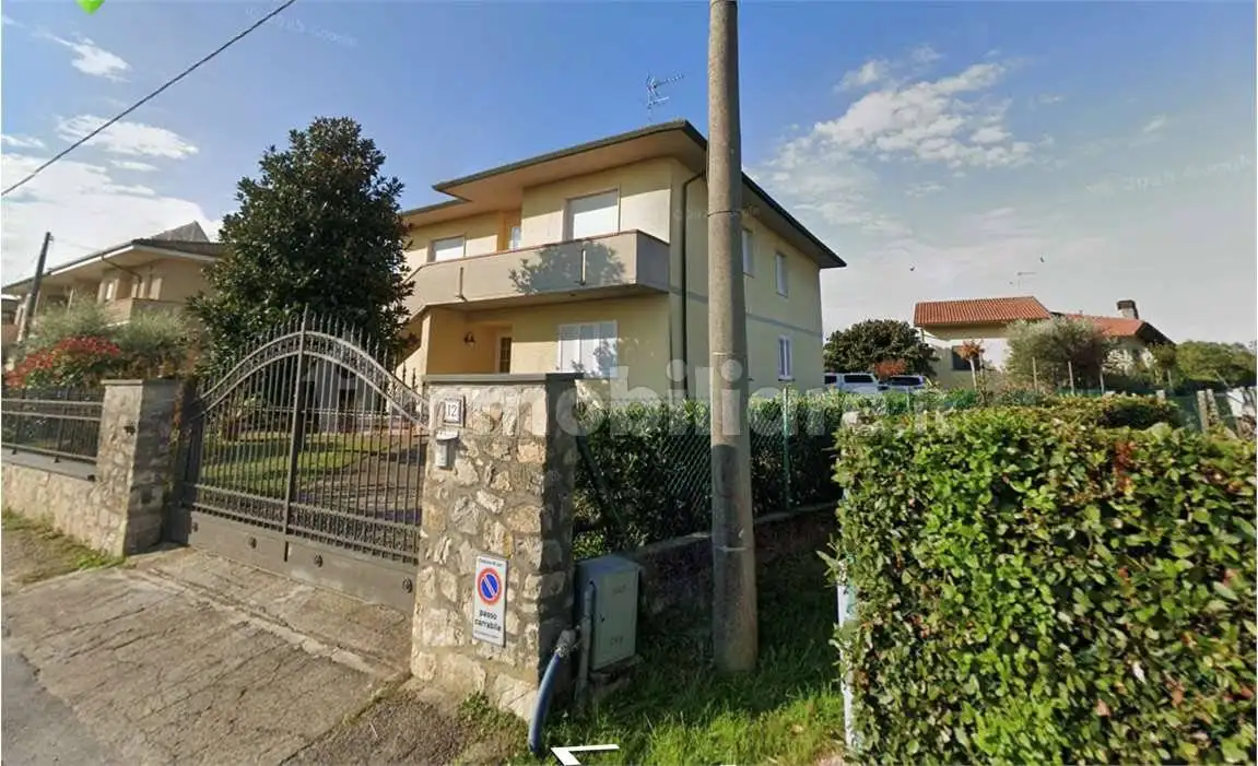 Villetta a schiera in asta a Casciana Terme Lari