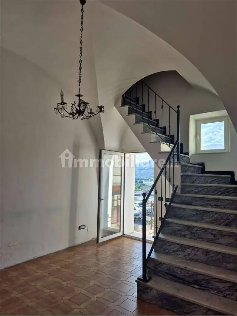 Appartamento in vendita a Albenga