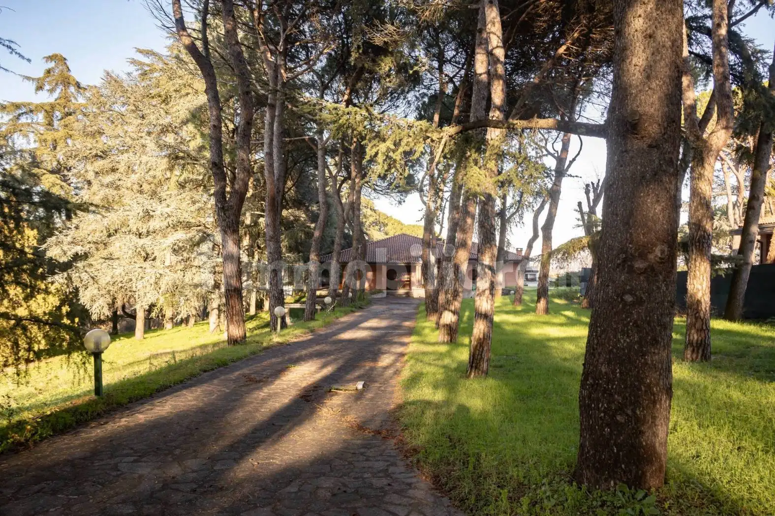 Villa in vendita a San Lazzaro di Savena