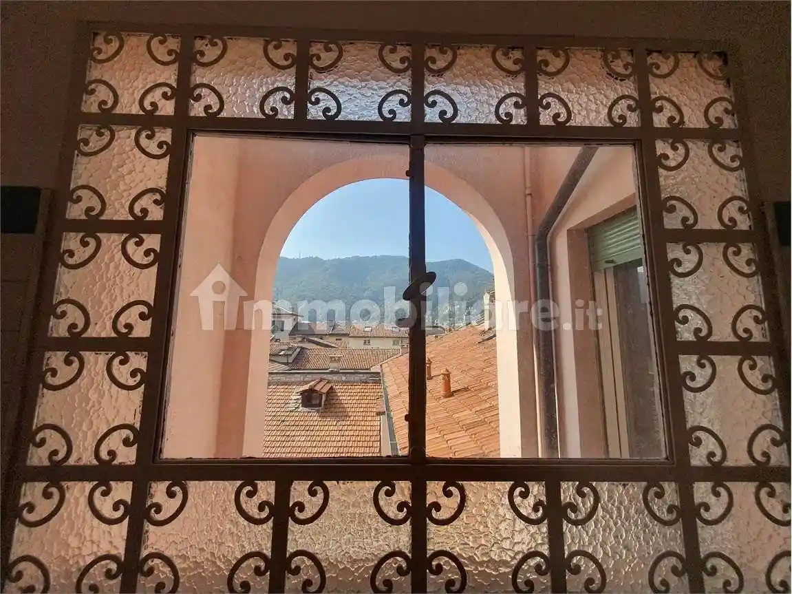 Quadrilocale via Cinque Giornate, 25, Centro Storico, Como - foto 4