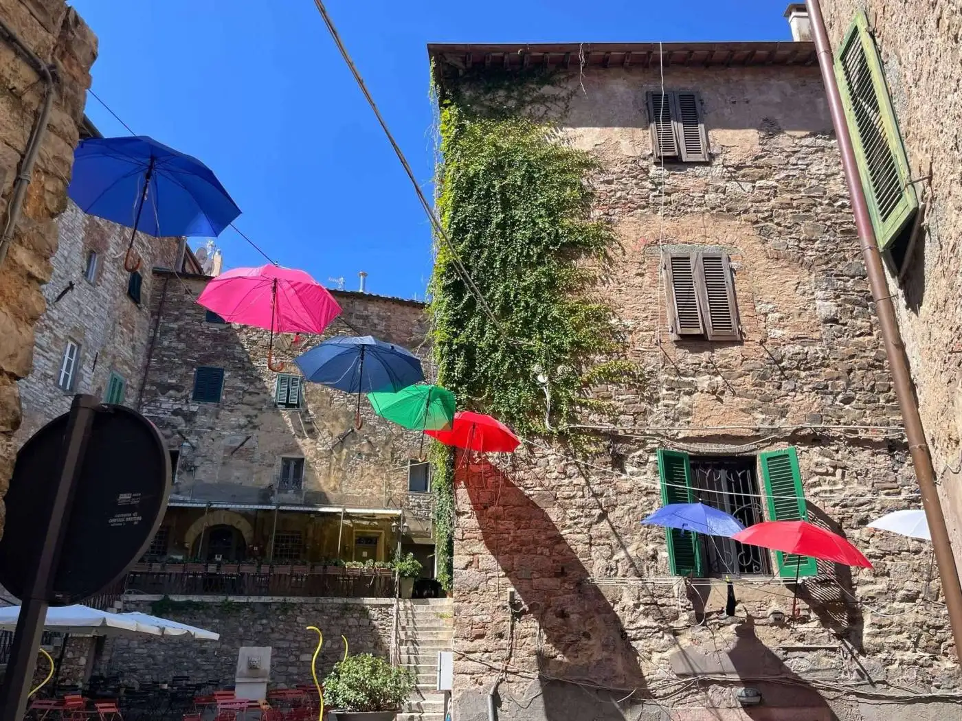 Appartamento piazza del Mercato 1/a, Centro, Campiglia Marittima - foto 2