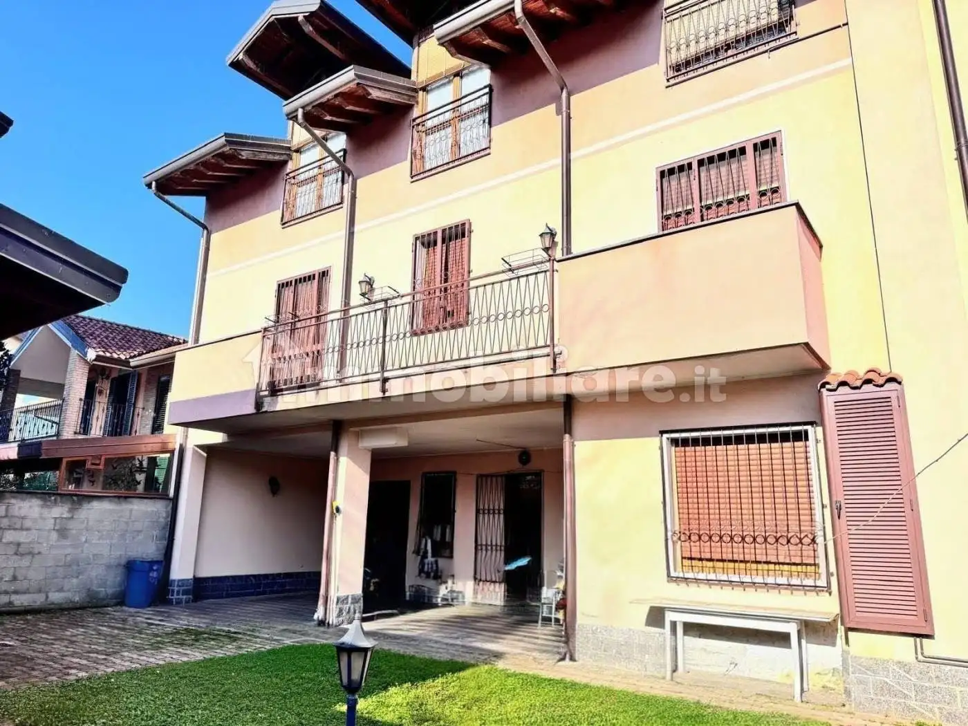 Villa in vendita a Nova Milanese