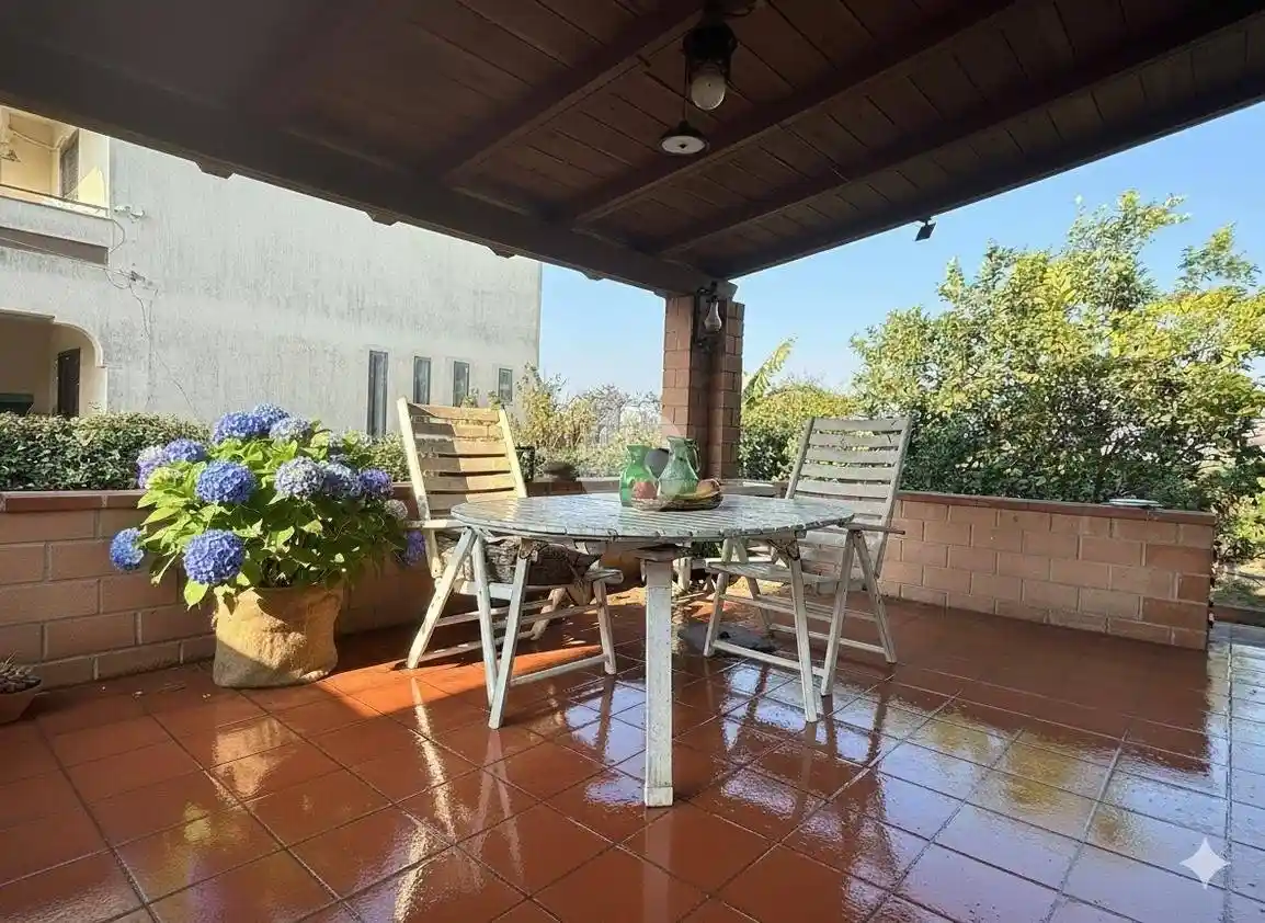 Villa unifamiliare via Madonna del Pantano 40, Lago Patria, Giugliano in Campania - foto 4