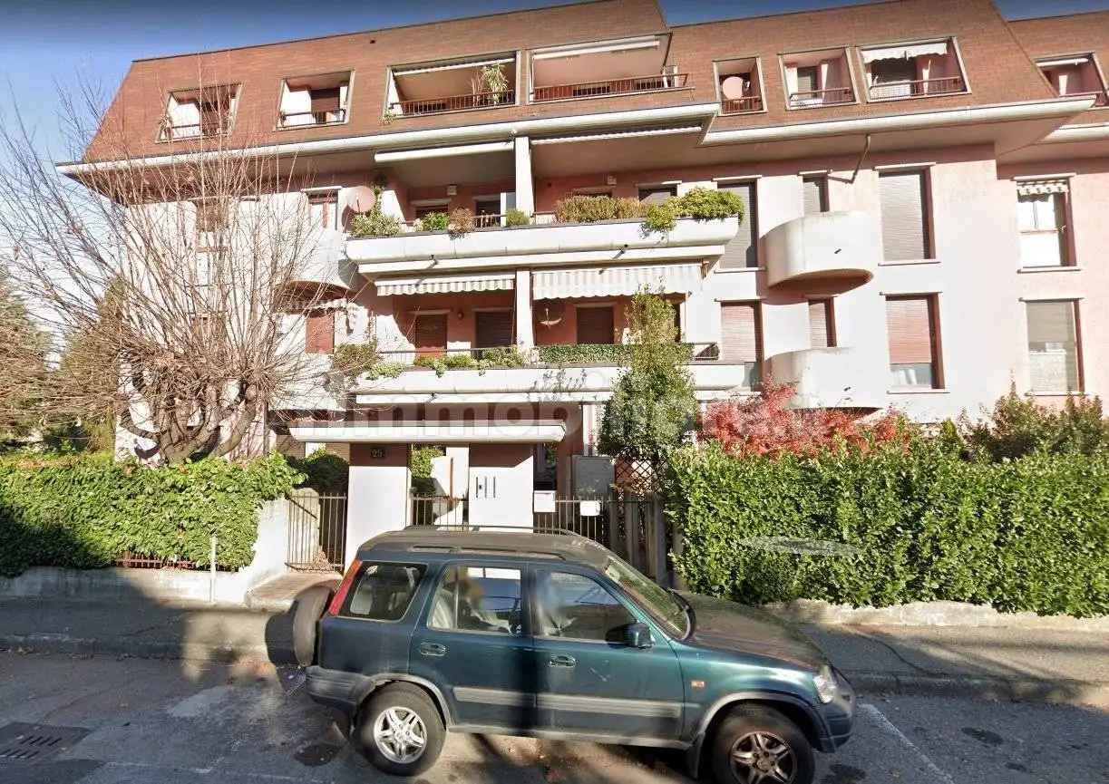 Appartamento in affitto a Vimercate