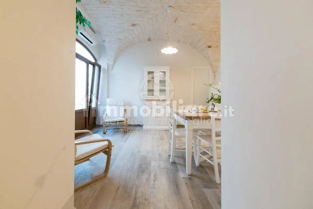 Trilocale via Giordano Bruno, Via Ludovico, Corso Umberto I, Vittorio Emanuele, Ostuni - foto 4