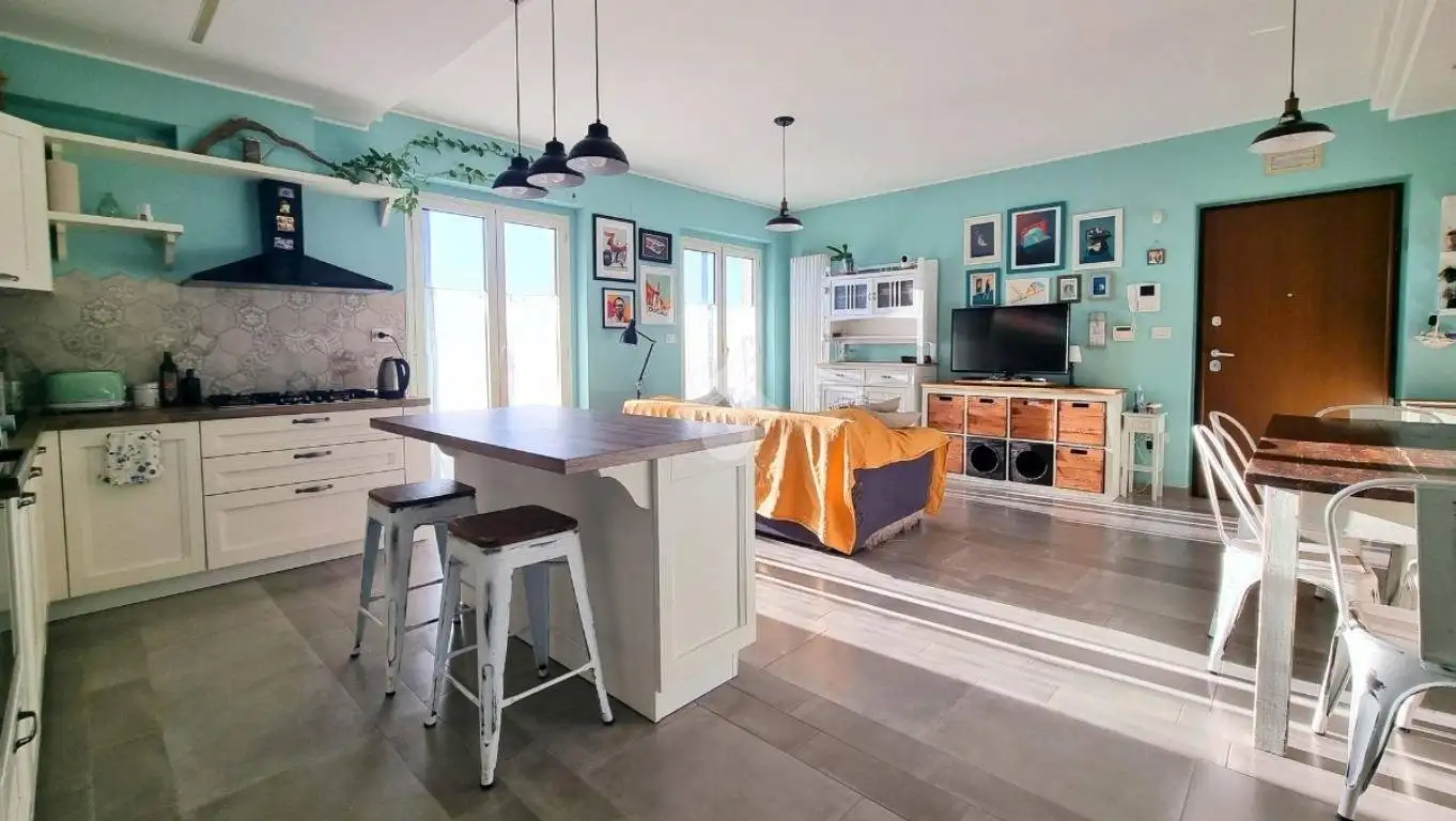 Quadrilocale via Carrafo 13, Piattoni Villa Sant'Antonio, Castel di Lama - foto 2