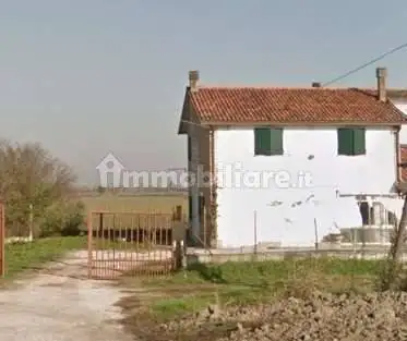 Casa indipendente in asta a Cavarzere