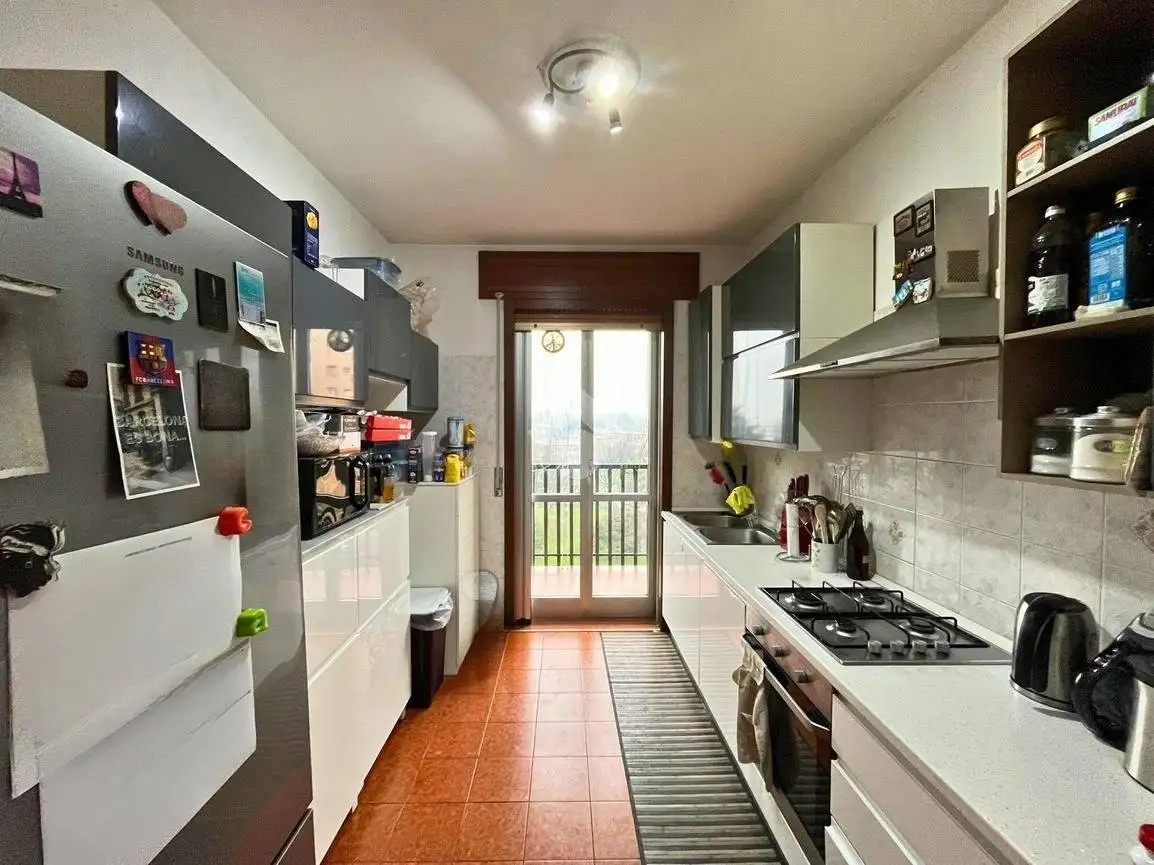 Trilocale via Eugenio Curiel 19, Corsico - foto 3