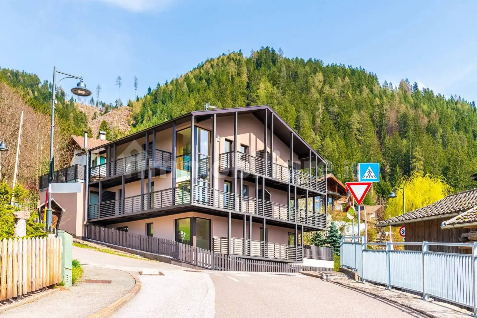 Appartamento in vendita a Nova Ponente