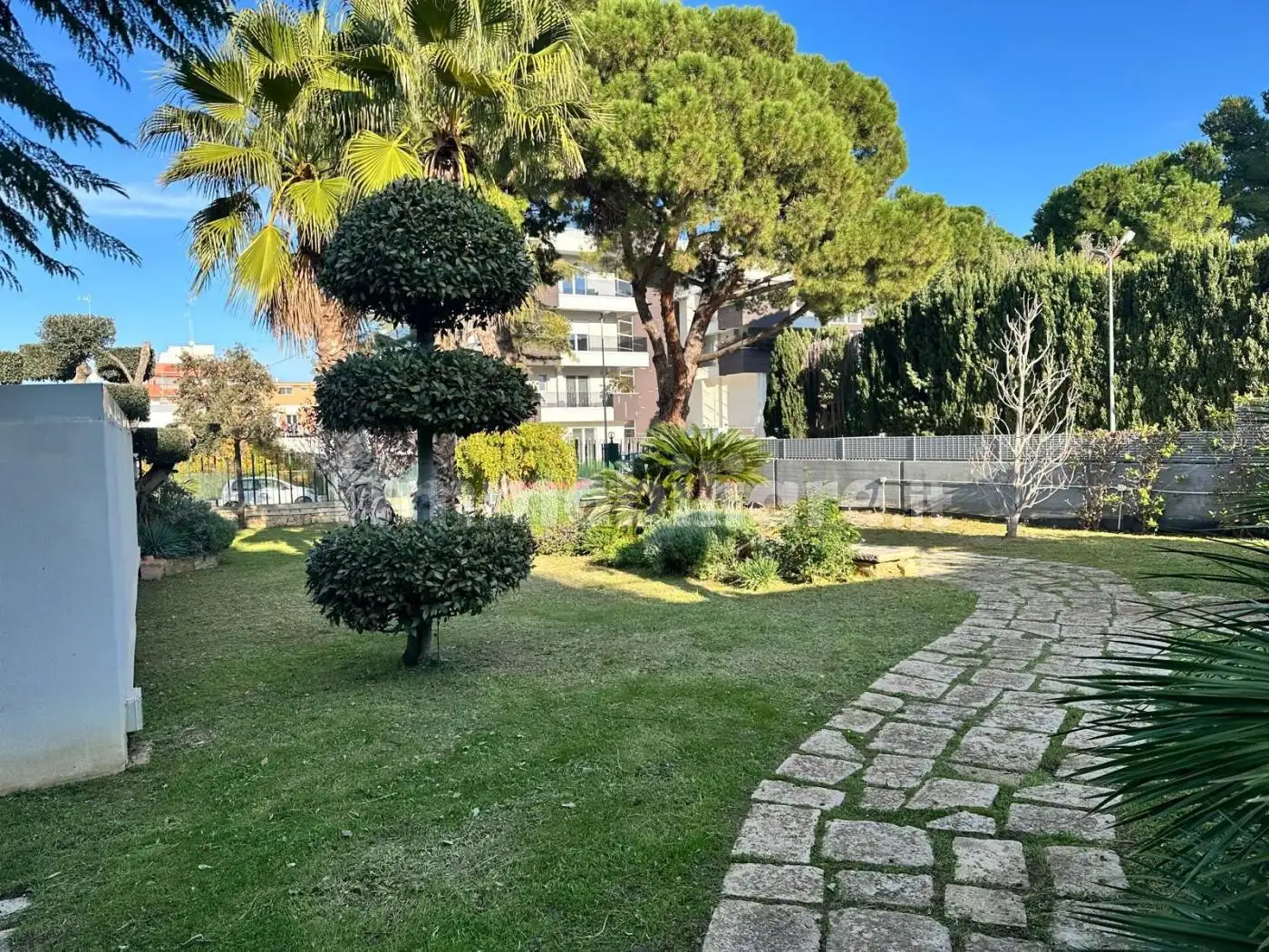 Villa unifamiliare via Taranto 14/3, Santo Spirito, Bari - foto 2