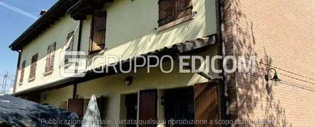 Villetta a schiera in asta a Cento