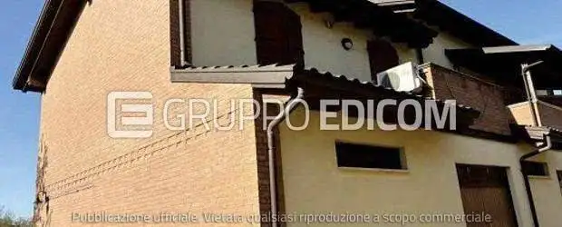 Villetta a schiera - foto 2