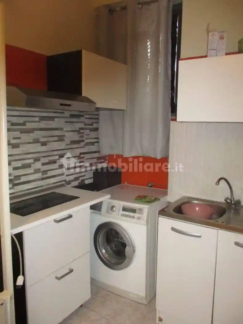 Monolocale buono stato, terzo piano, Centro Storico, Napoli - foto 4