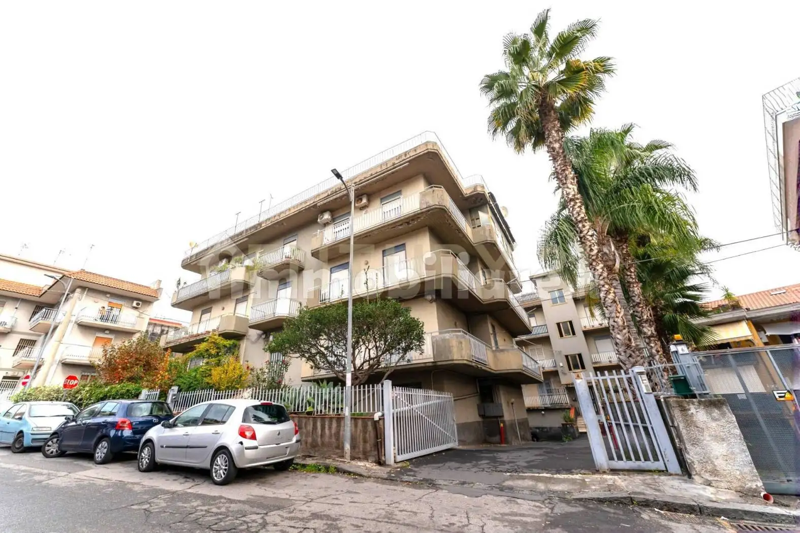 Trilocale via Monsignor Salvatore Bella 2, Centro, Aci Catena - foto 3