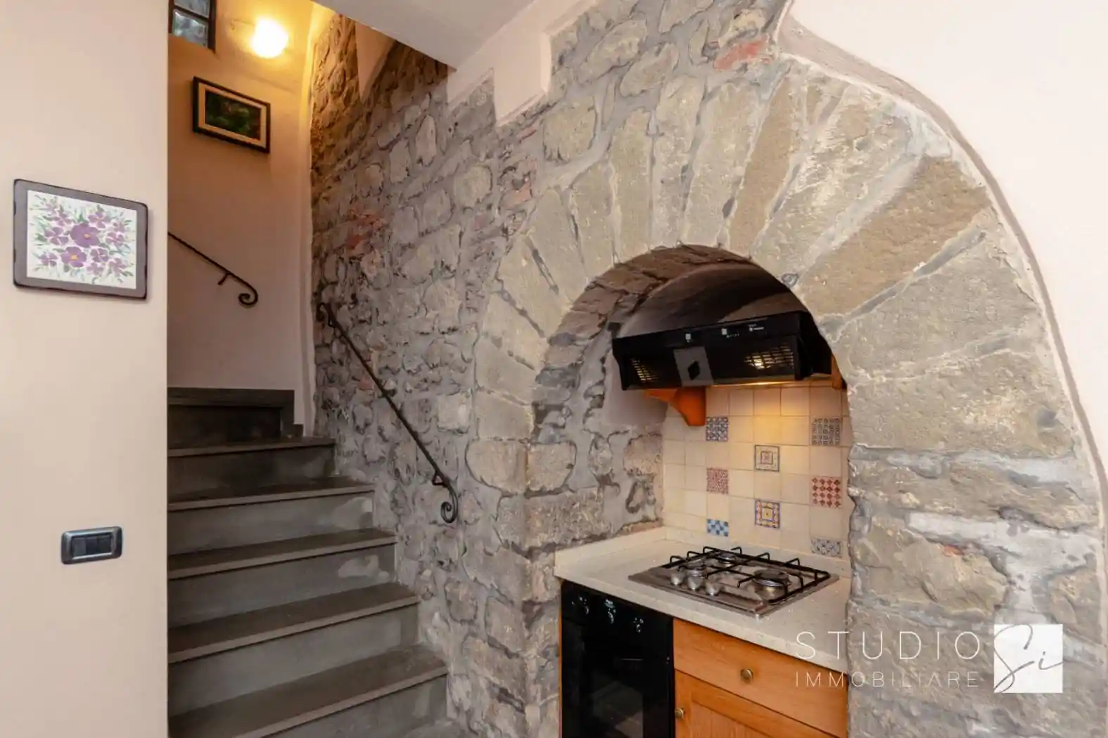 Terratetto unifamiliare piazza San Bartolomeo, Centro Storico, Pistoia - foto 5