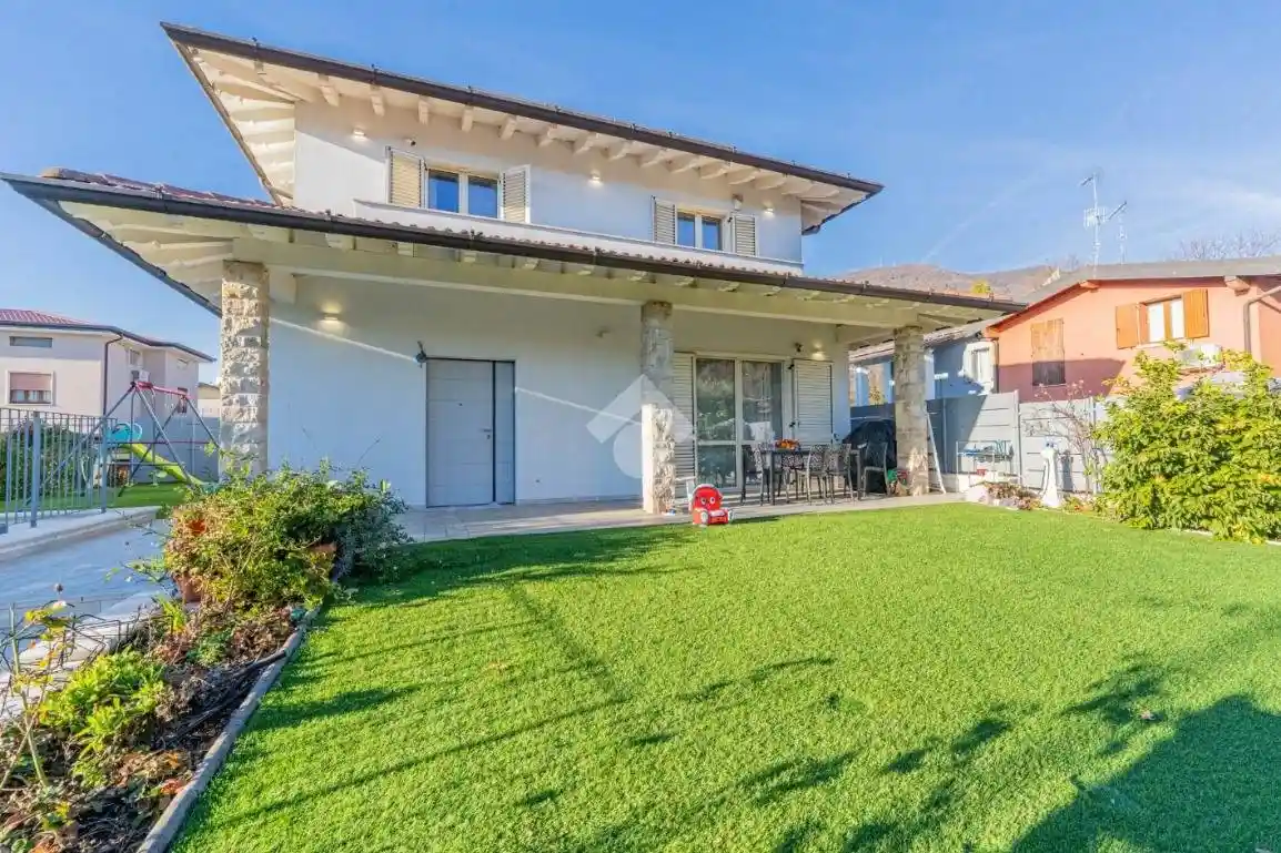 Villa bifamiliare via Sant'Agata, Centro, Villanuova sul Clisi - foto 2