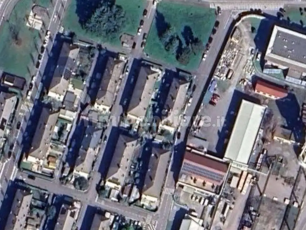 Appartamento in asta a Azzano San Paolo