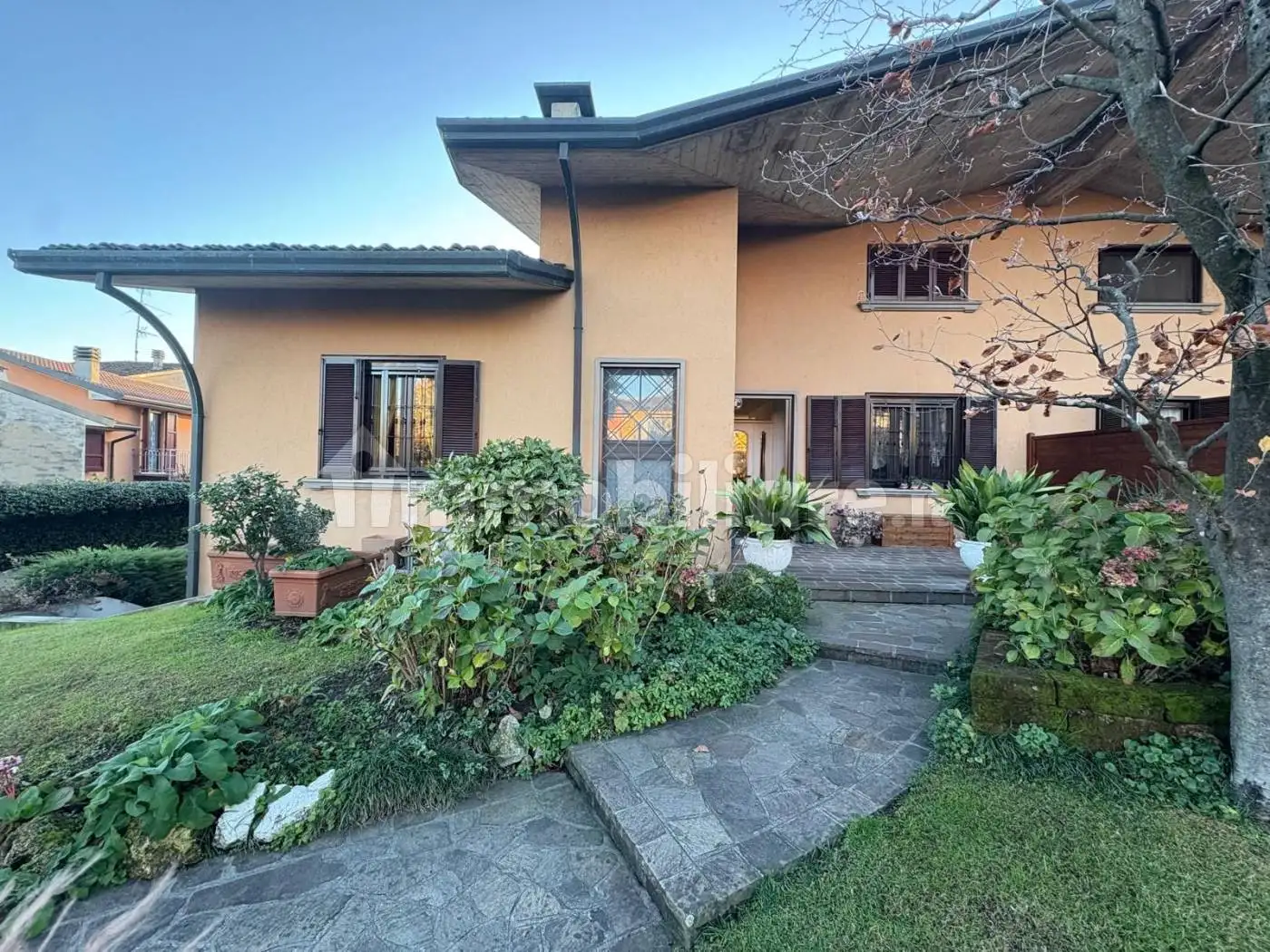 Villa in vendita a Verolanuova