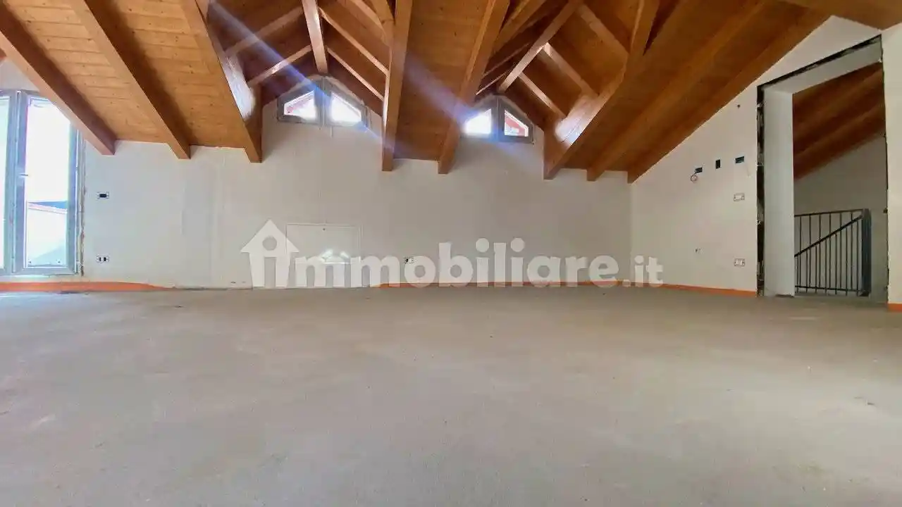 Mansarda via Iv Novembre , 20, Chignolo d'Isola - foto 3