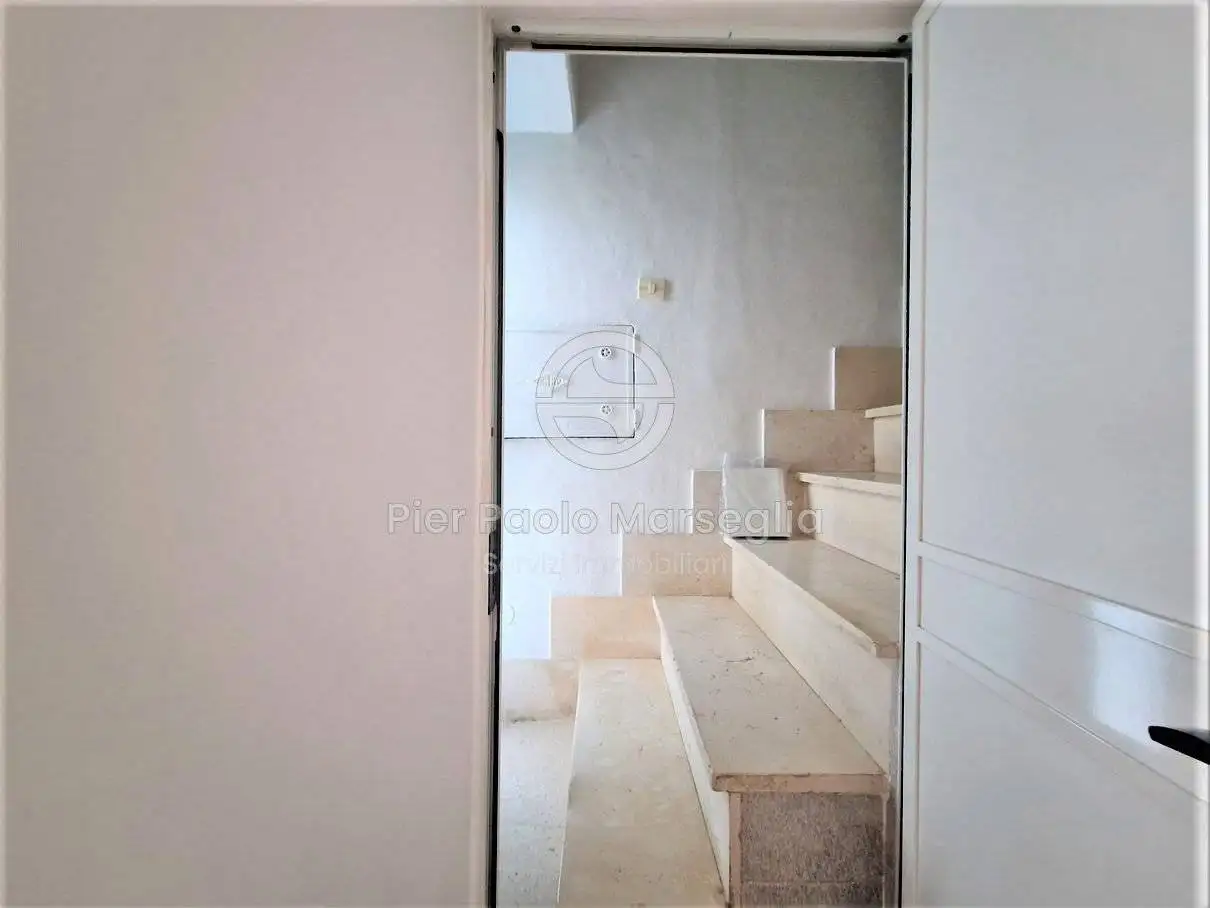 Bilocale Vico Bonaventura Zumbini, Via Ludovico, Corso Umberto I, Vittorio Emanuele, Ostuni - foto 4