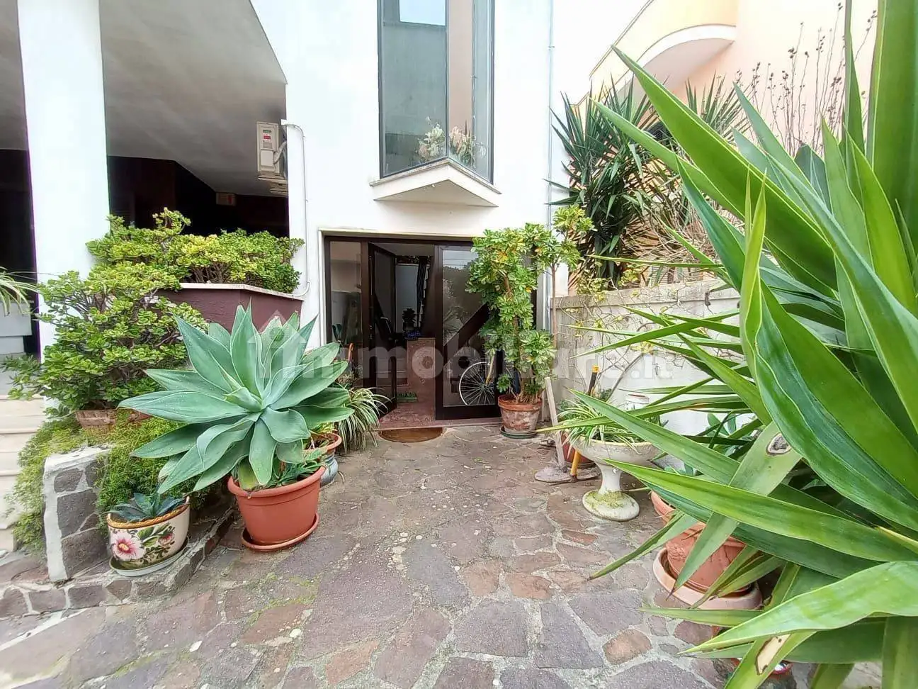 Appartamento via Giovanni Pascoli 7, Arnesano - foto 2