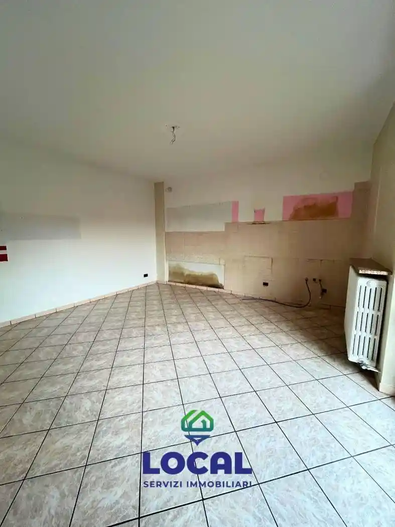 Quadrilocale via Cuneo 12, Centro, Villafalletto - foto 2