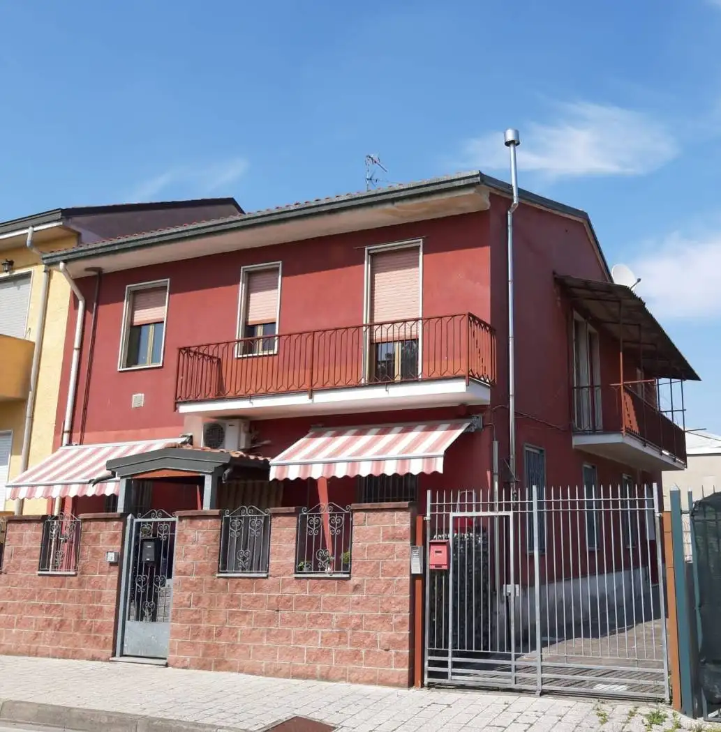 Appartamento in vendita a Bareggio