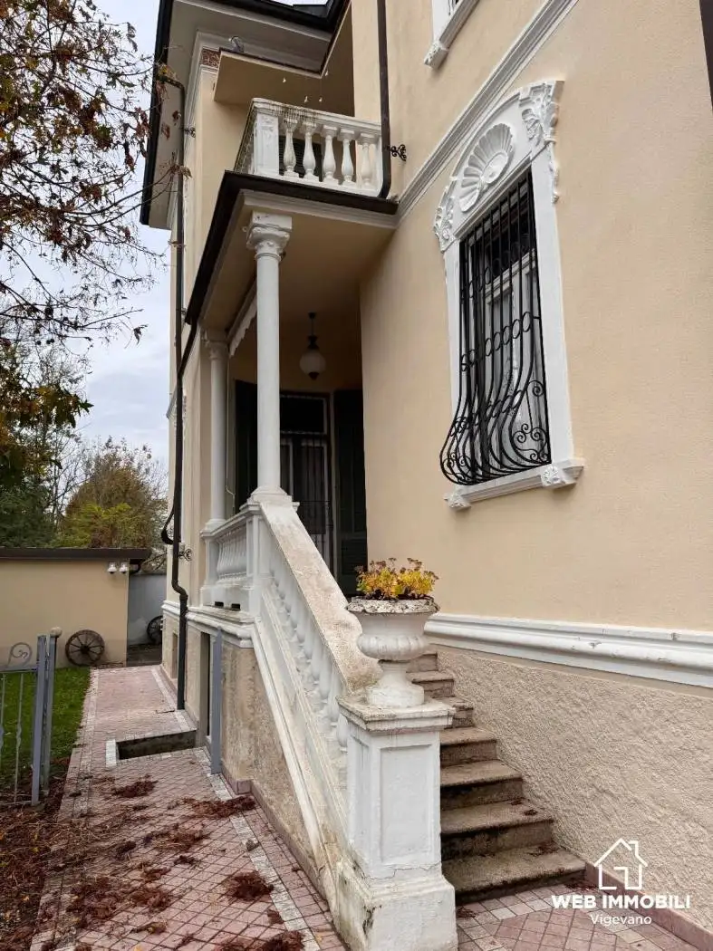 Villa unifamiliare via Andrea De Contiano, Centro, Mortara - foto 4