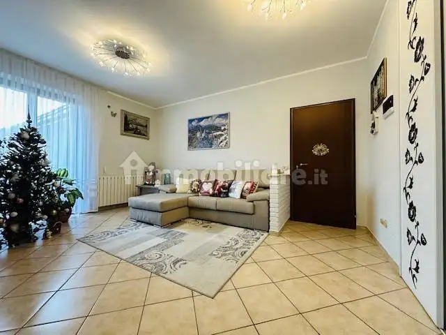 Appartamento in vendita a Vizzolo Predabissi