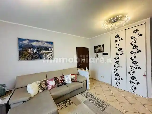 Trilocale piazza Giacomo Puccini 16, Vizzolo Predabissi - foto 2