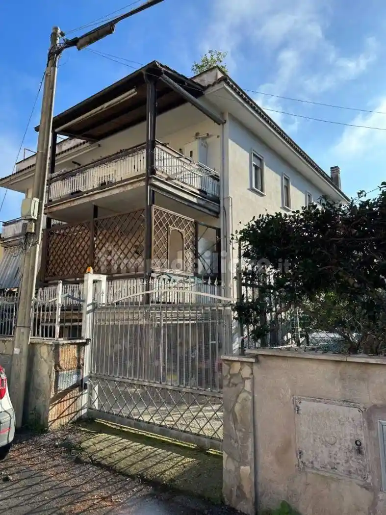 Trilocale via Verginia Tonelli, Casalotti, Roma - foto 2