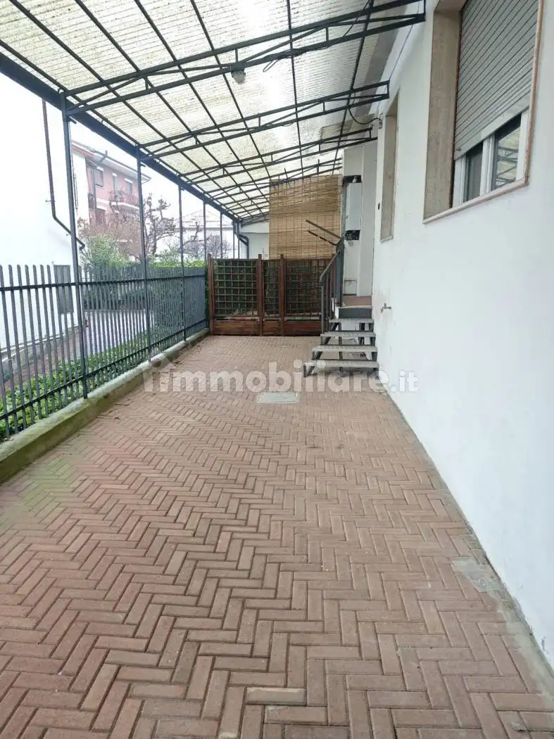 Appartamento via Bianca Lancia di Agliano, Ospedale, Asti - foto 4