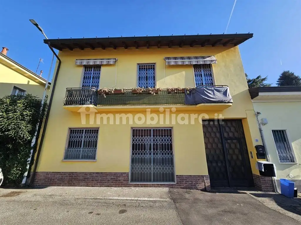 Villa in vendita a Seregno