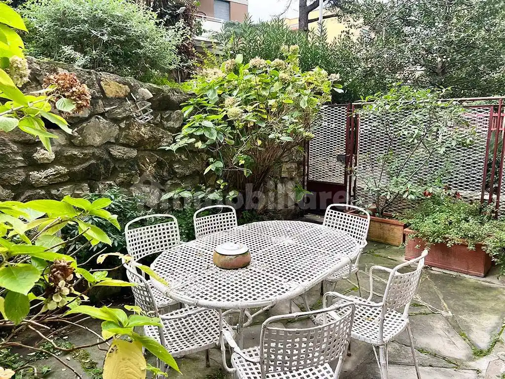 Trilocale via di Serretto 21, Sturla, Genova - foto 2