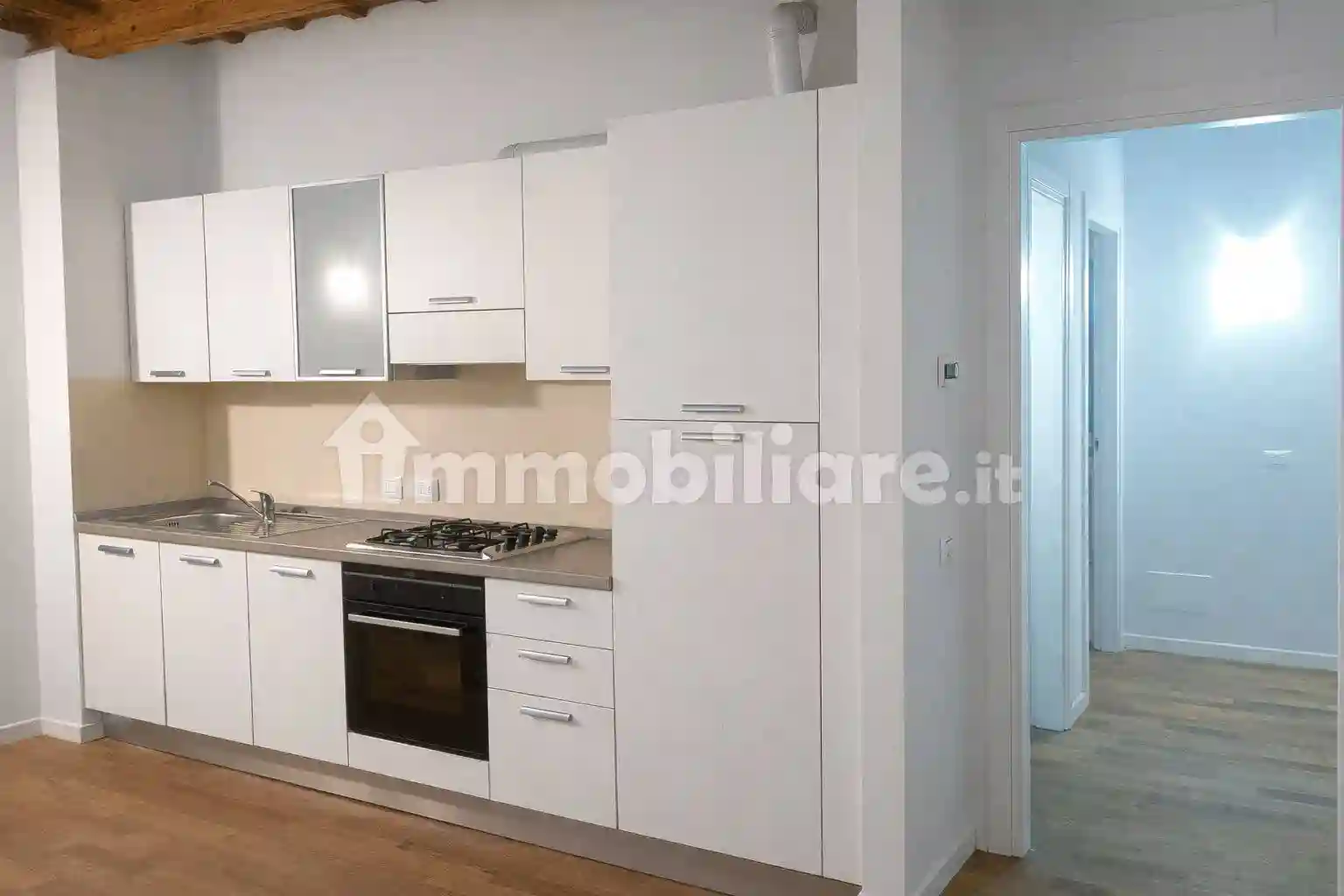 Trilocale ottimo stato, secondo piano, Porta Valle - Stazione, Jesi - foto 4