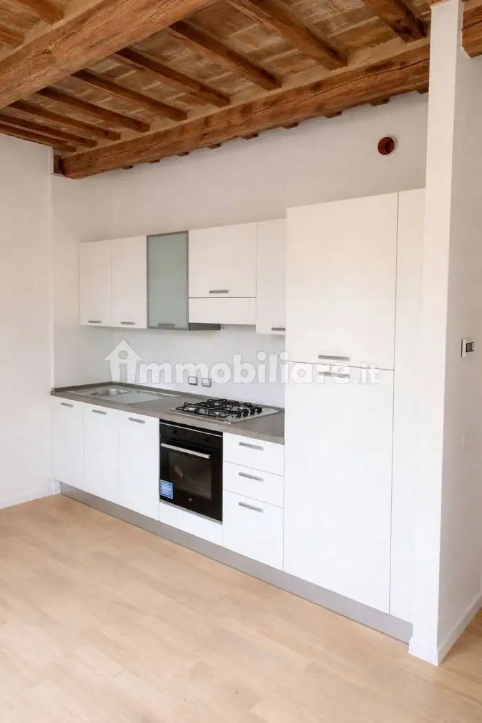 Trilocale ottimo stato, secondo piano, Porta Valle - Stazione, Jesi - foto 2